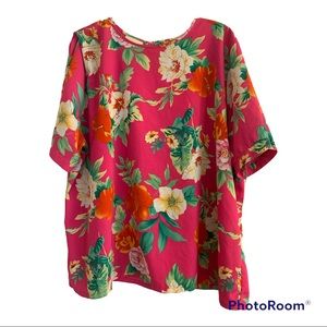 Vintage Kathie Lee Floral Blouse. Fits like an XL.